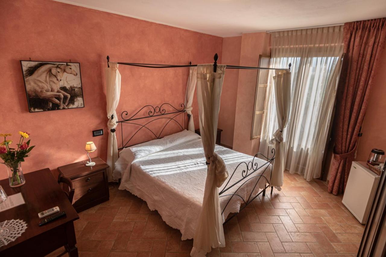 B&B Villa Barbarossa Petrignano Екстер'єр фото