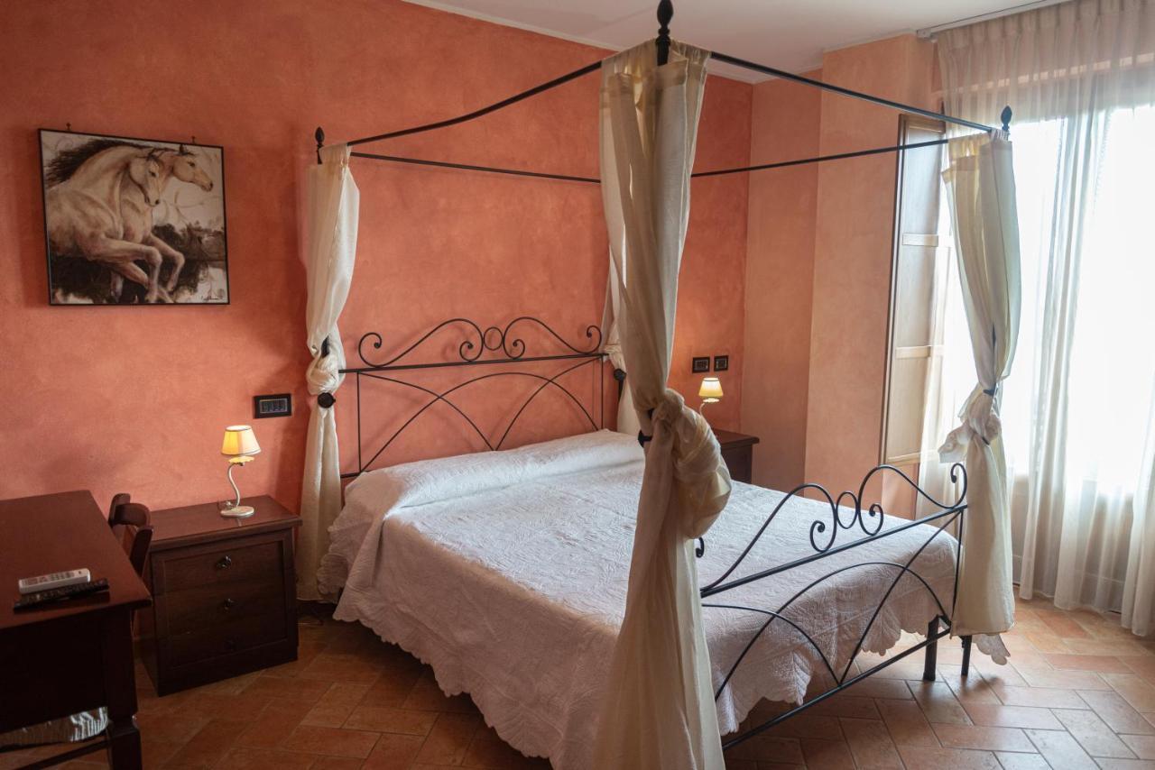 B&B Villa Barbarossa Petrignano Екстер'єр фото