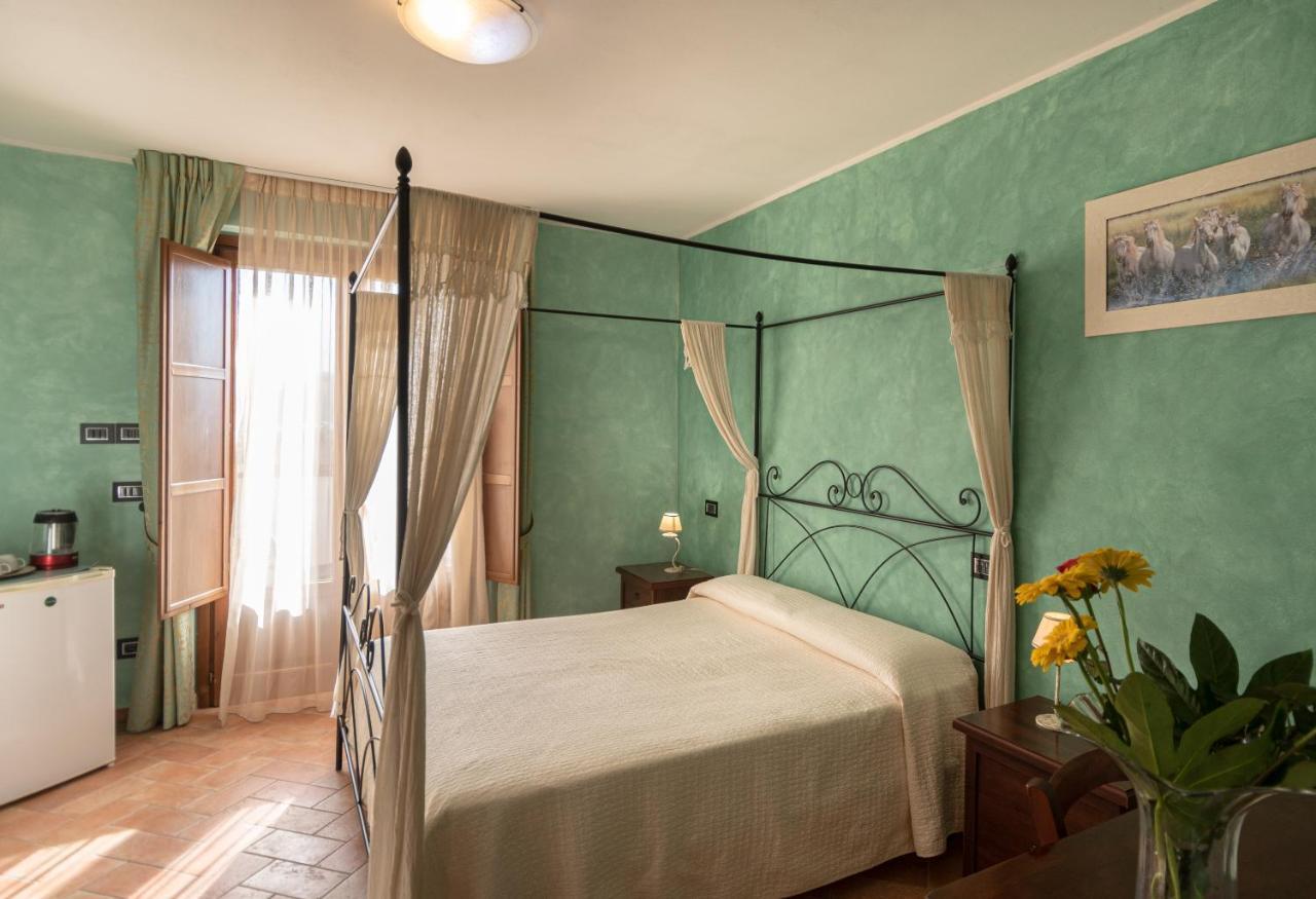 B&B Villa Barbarossa Petrignano Екстер'єр фото
