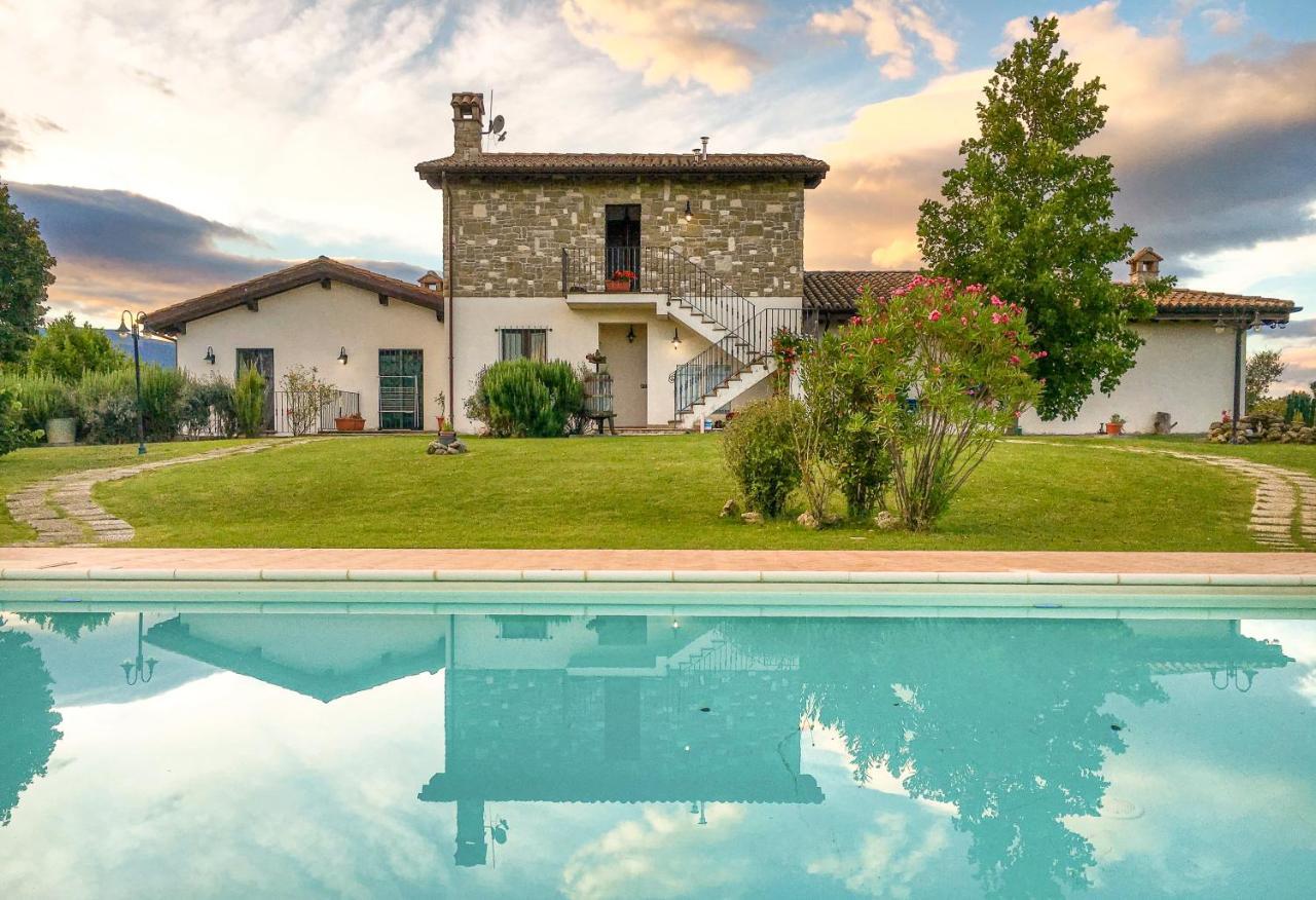 B&B Villa Barbarossa Petrignano Екстер'єр фото