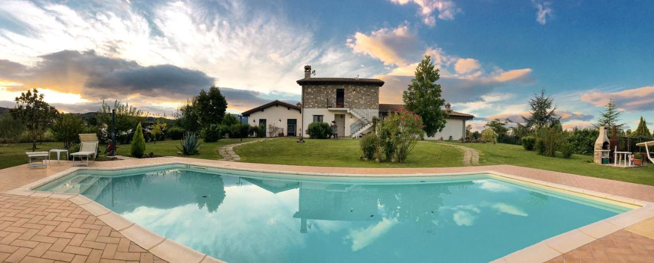 B&B Villa Barbarossa Petrignano Екстер'єр фото